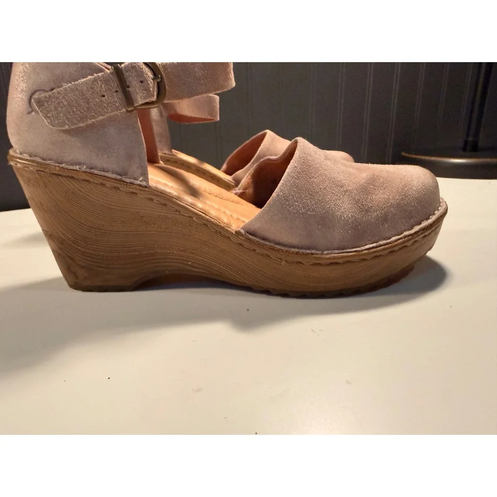 Born Womens Suede Leather Wedge Sandals Ankle Strap Blush Pink BR0040179 Size 8M